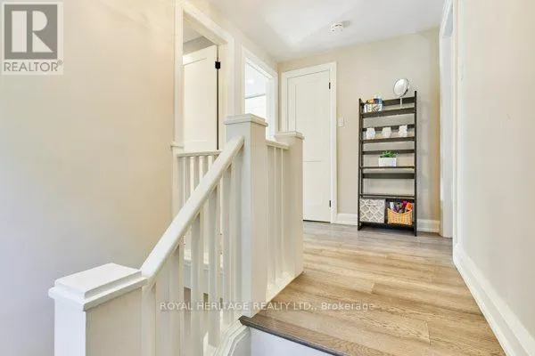 35 GLEN MUIR DRIVE