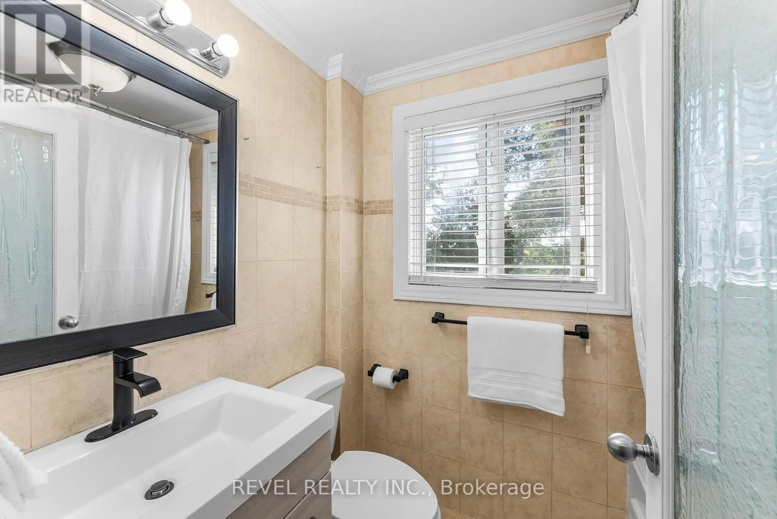 3 GLENWOOD TERRACE