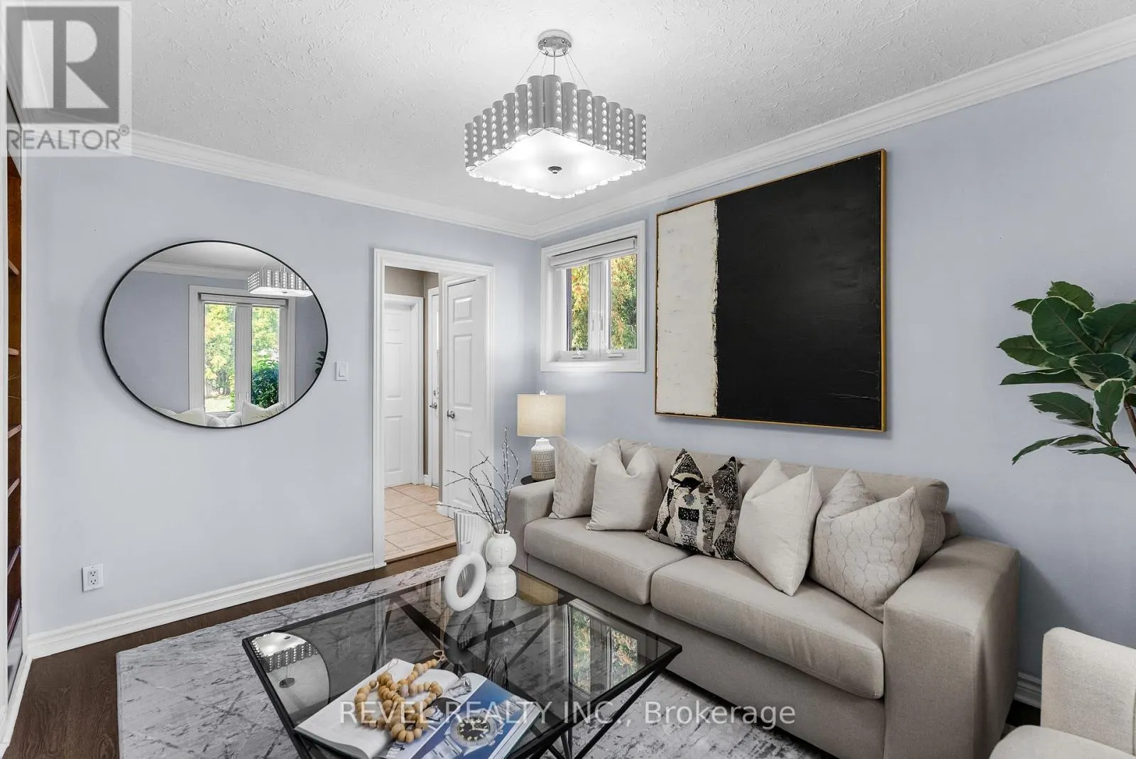 3 GLENWOOD TERRACE