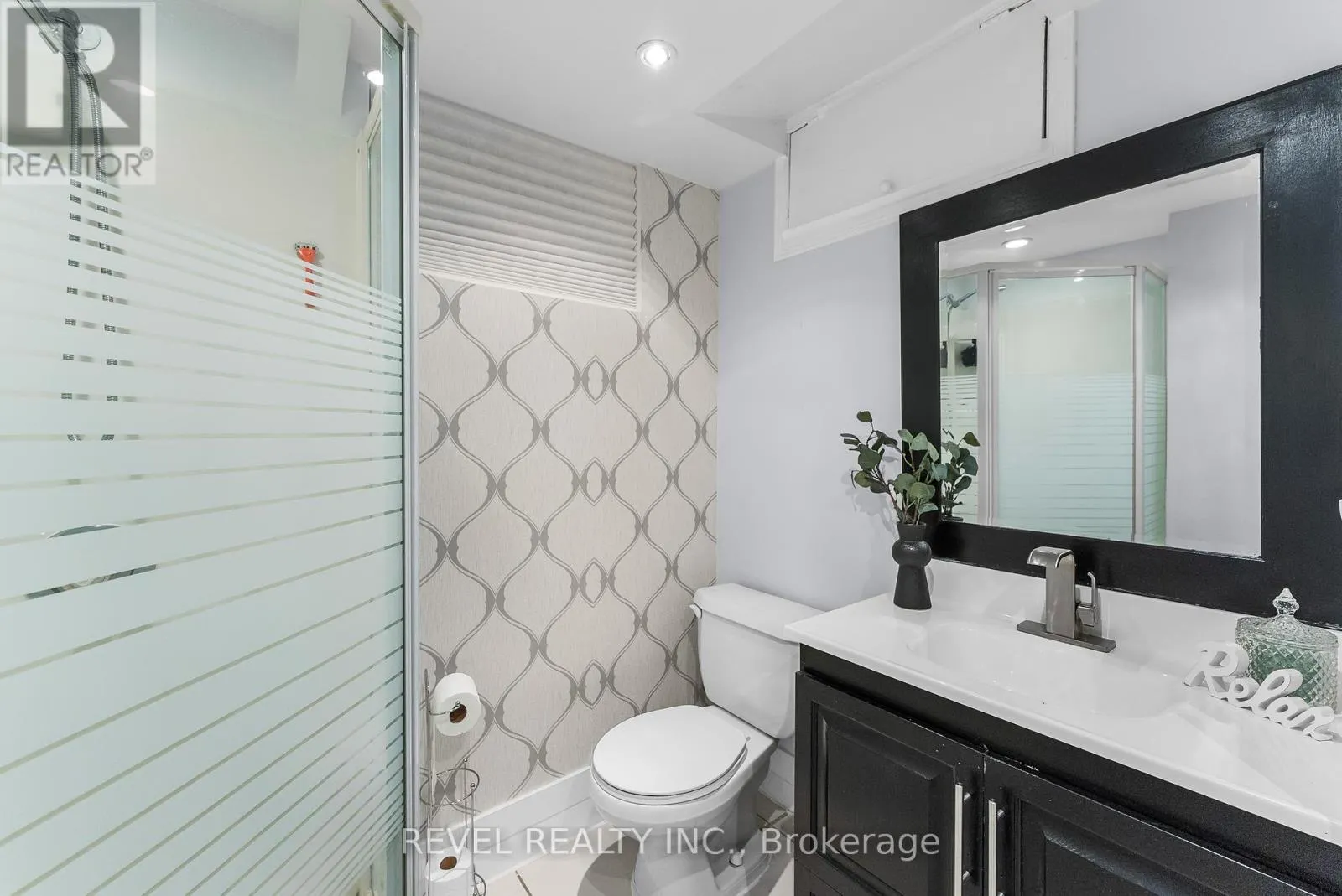 3 GLENWOOD TERRACE
