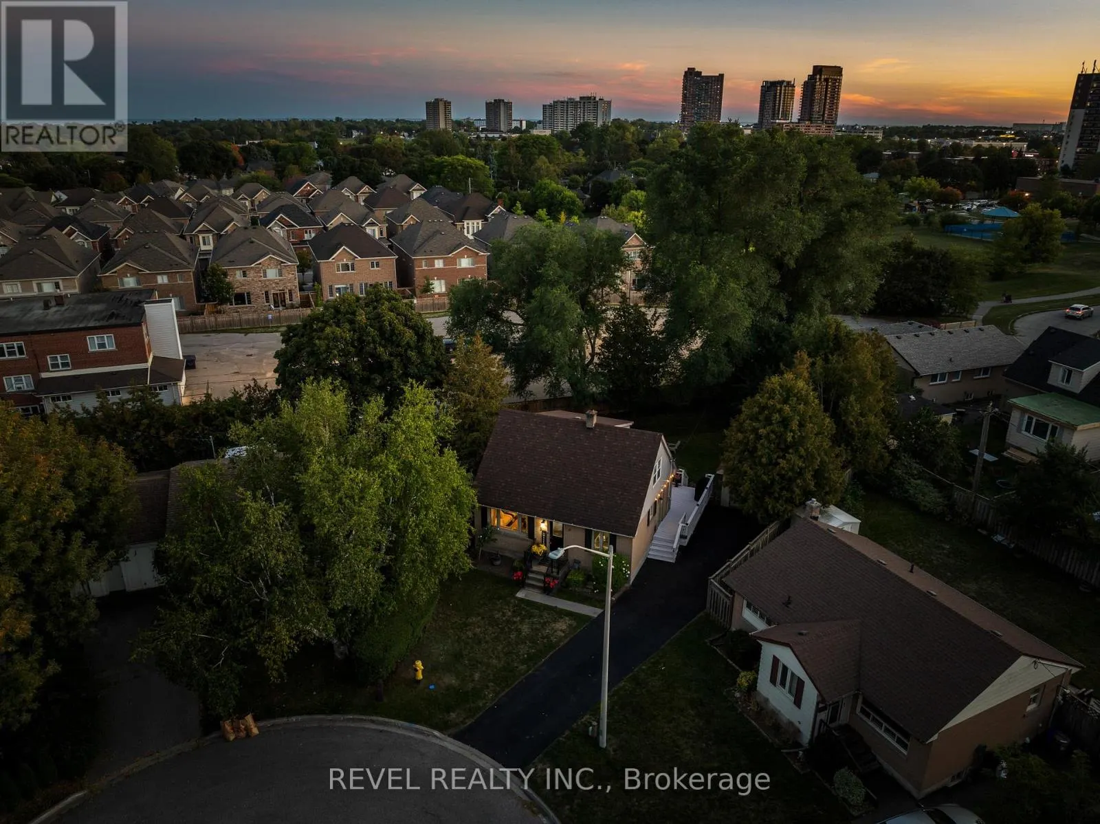 3 GLENWOOD TERRACE