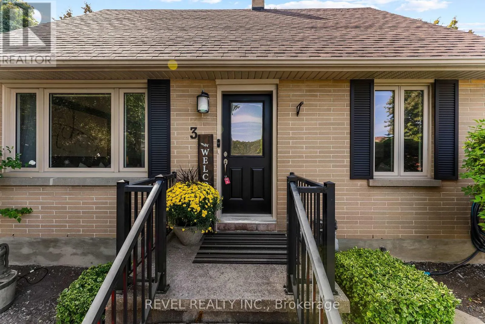 3 GLENWOOD TERRACE