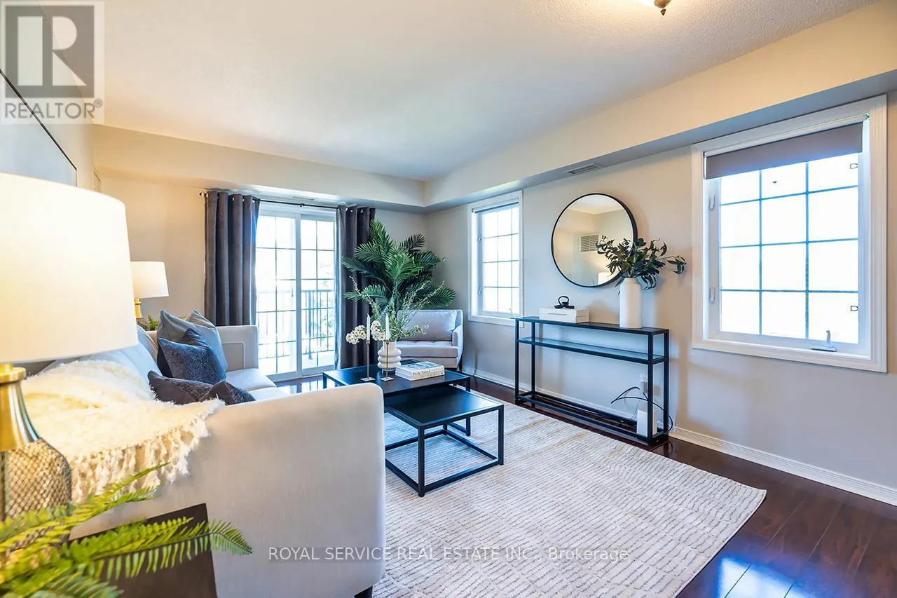 312 - 75 SHIPWAY AVENUE, #312