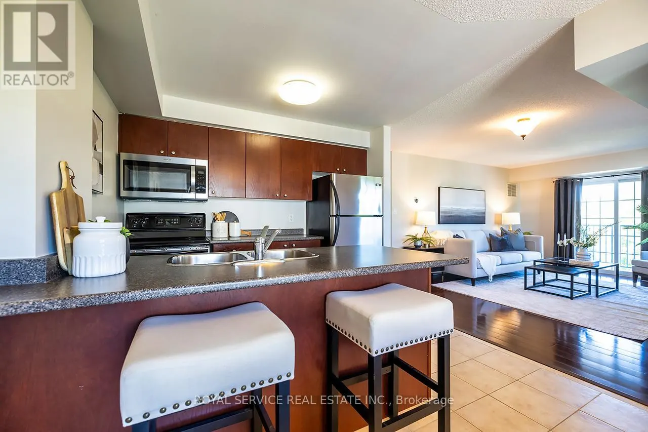 312 - 75 SHIPWAY AVENUE, #312