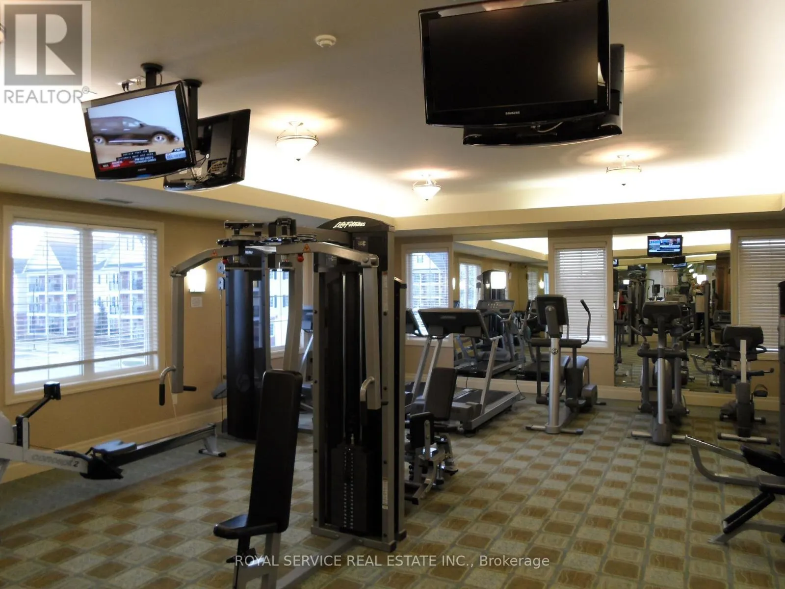 312 - 75 SHIPWAY AVENUE, #312