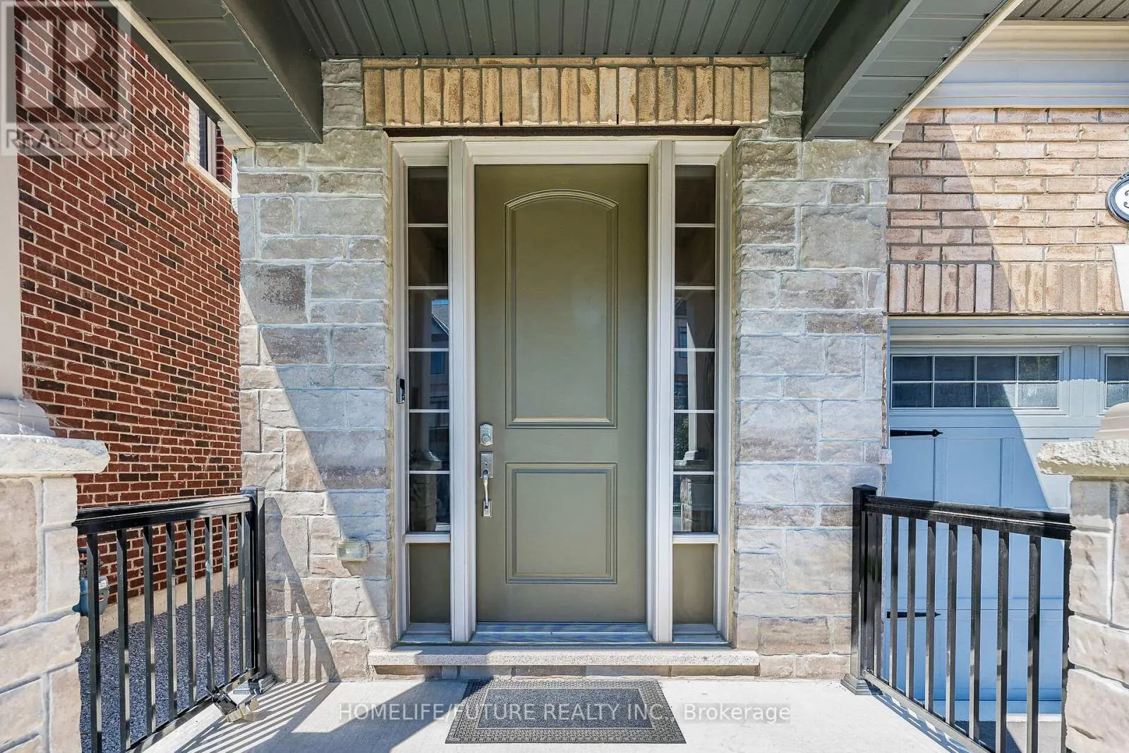 32 GILLIVARY DRIVE