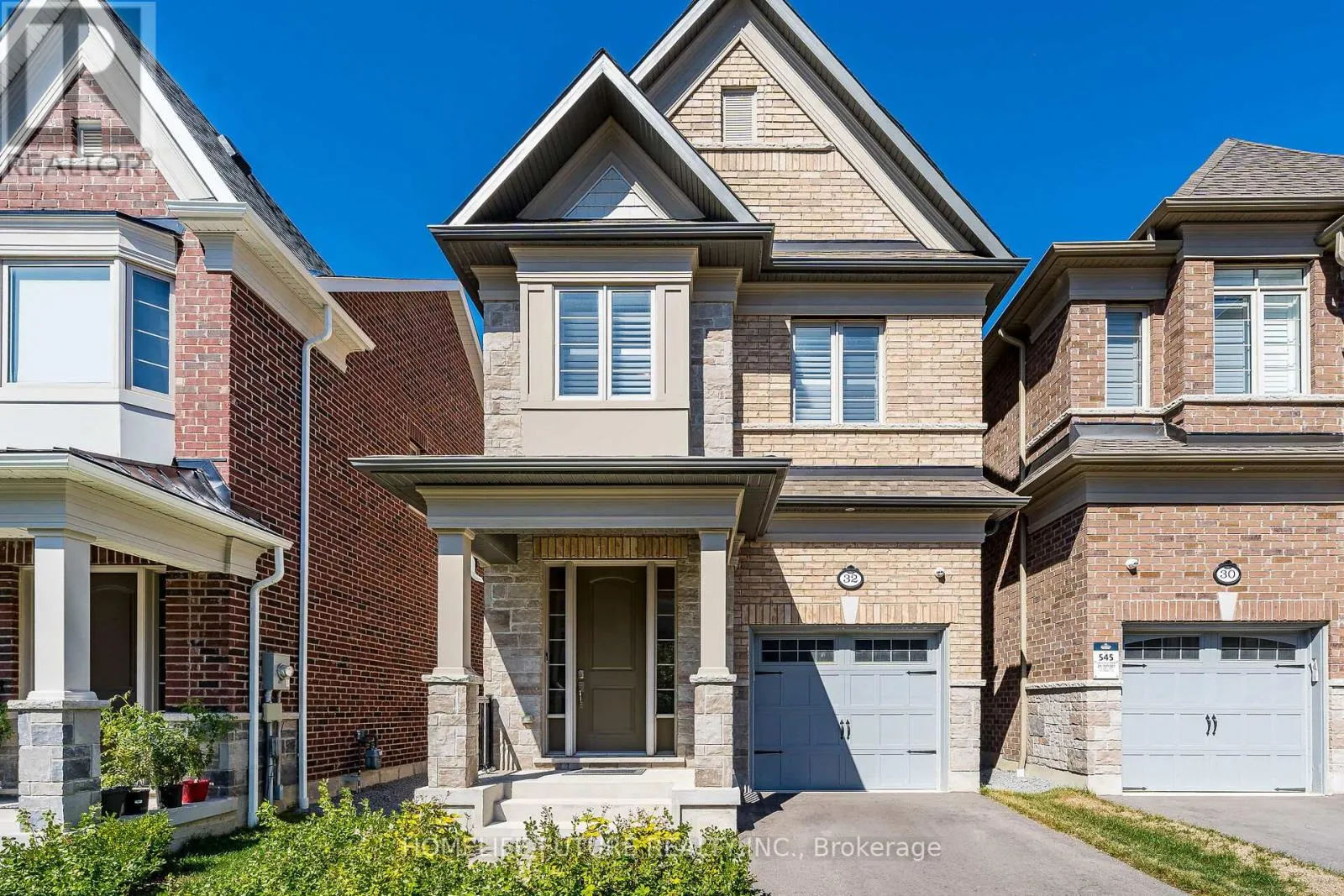 32 GILLIVARY DRIVE