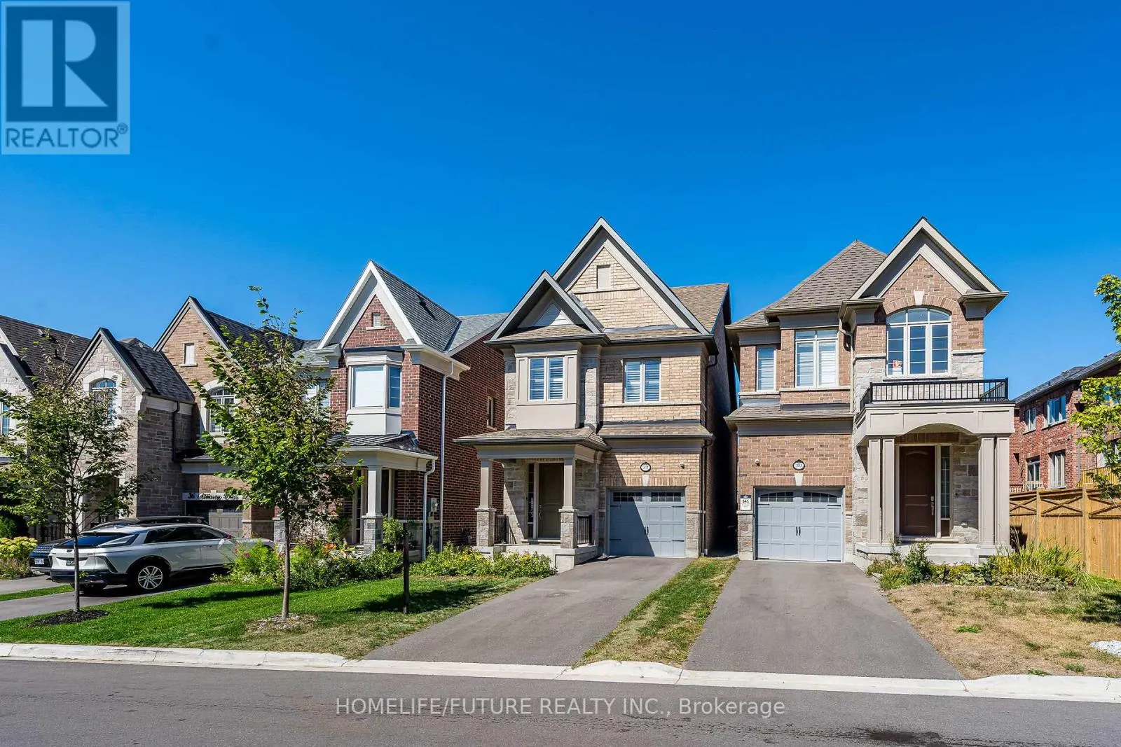 32 GILLIVARY DRIVE