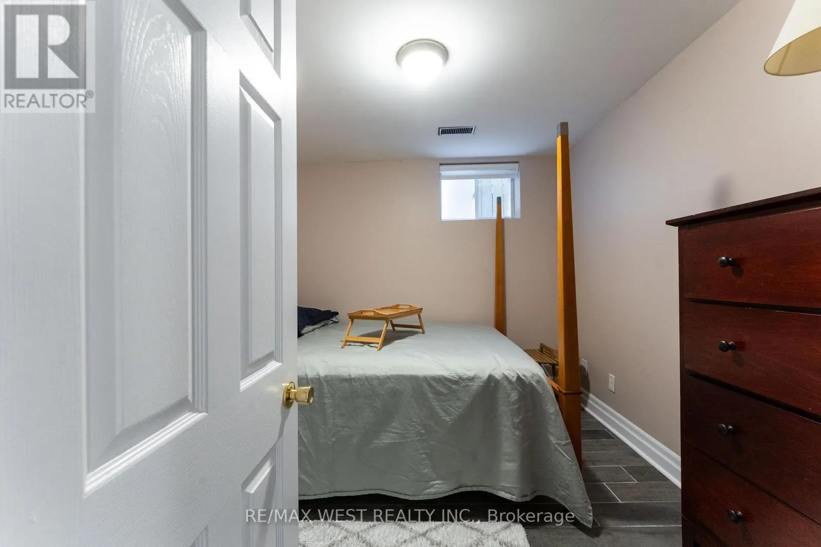 180 HOLBORNE AVENUE