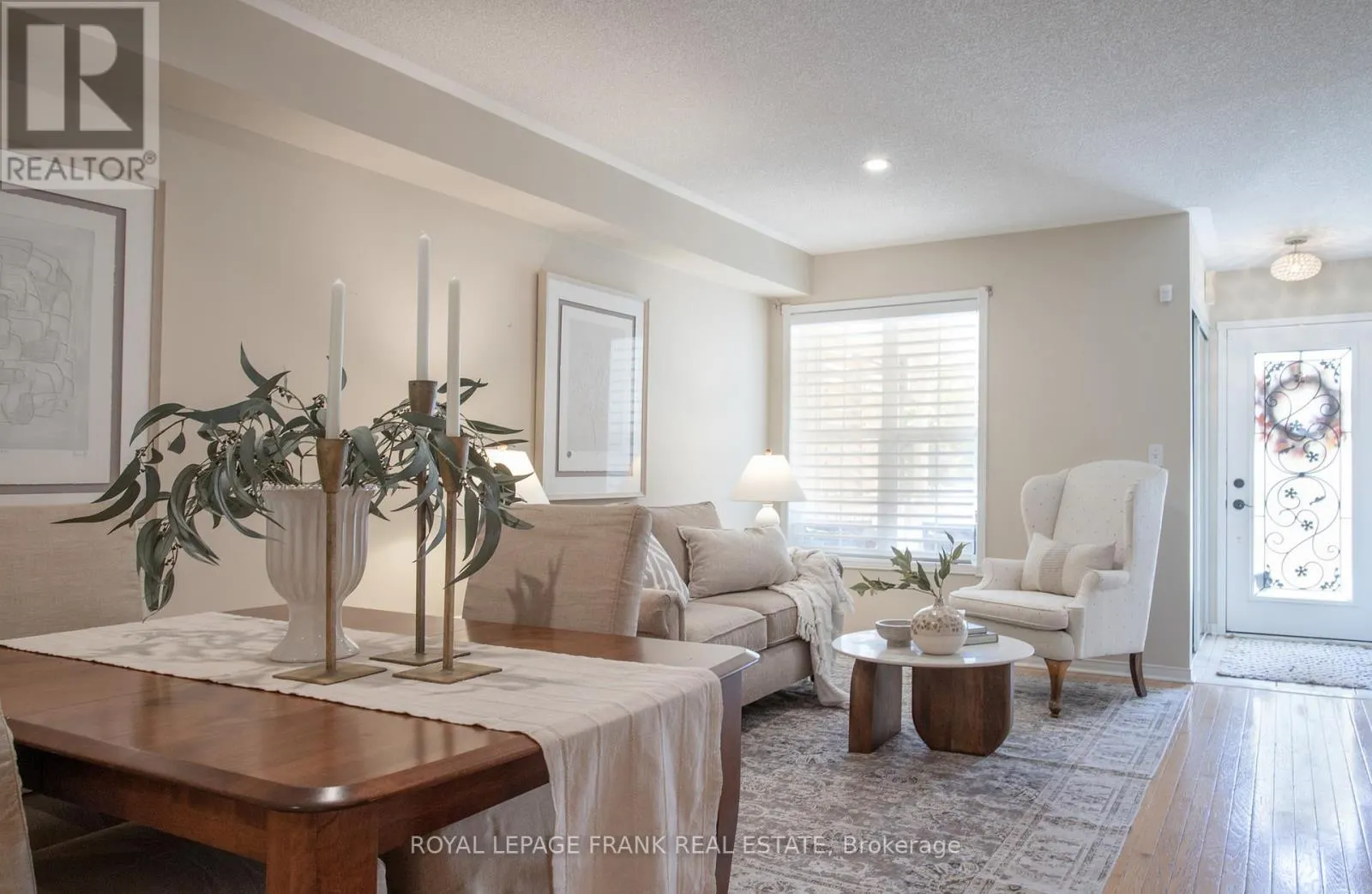 33 BEXLEY CRESCENT E