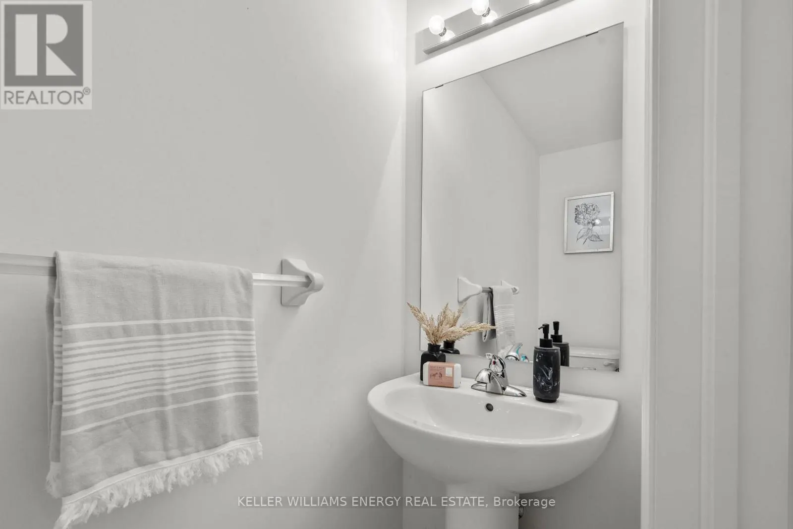 259 - 2568 WILLIAM JACKSON DRIVE, #259