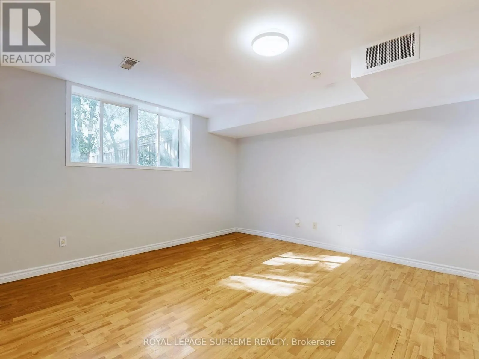 370 JONES AVENUE