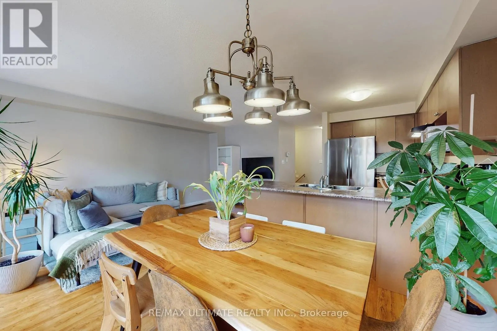 116 BETTINA PLACE