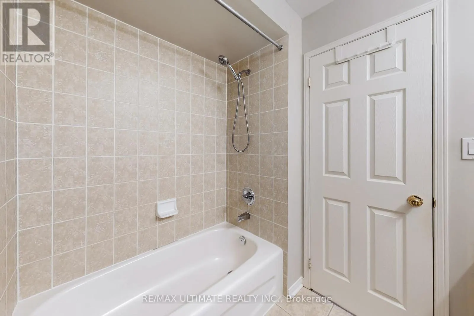 116 BETTINA PLACE