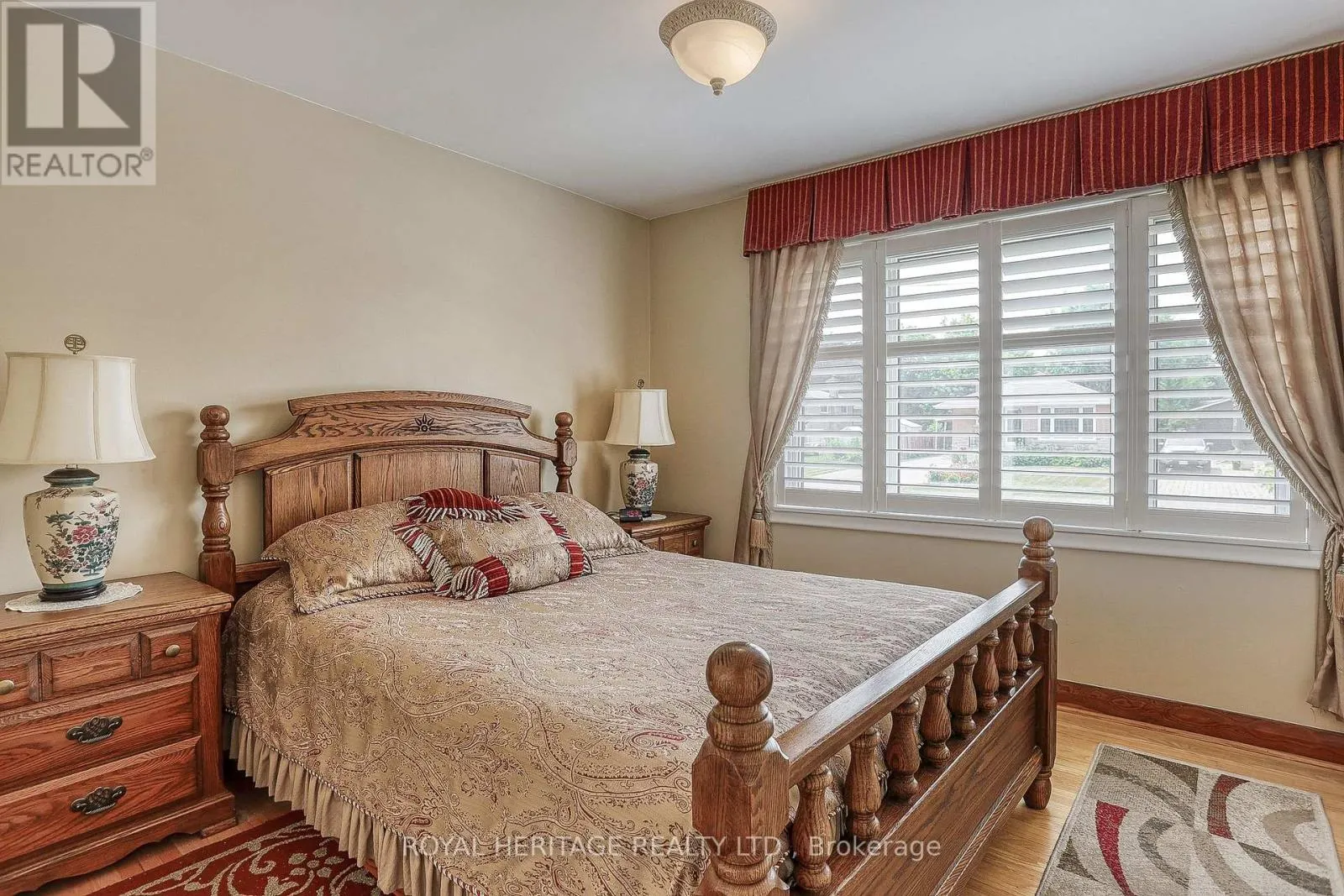 339 NIPIGON STREET E