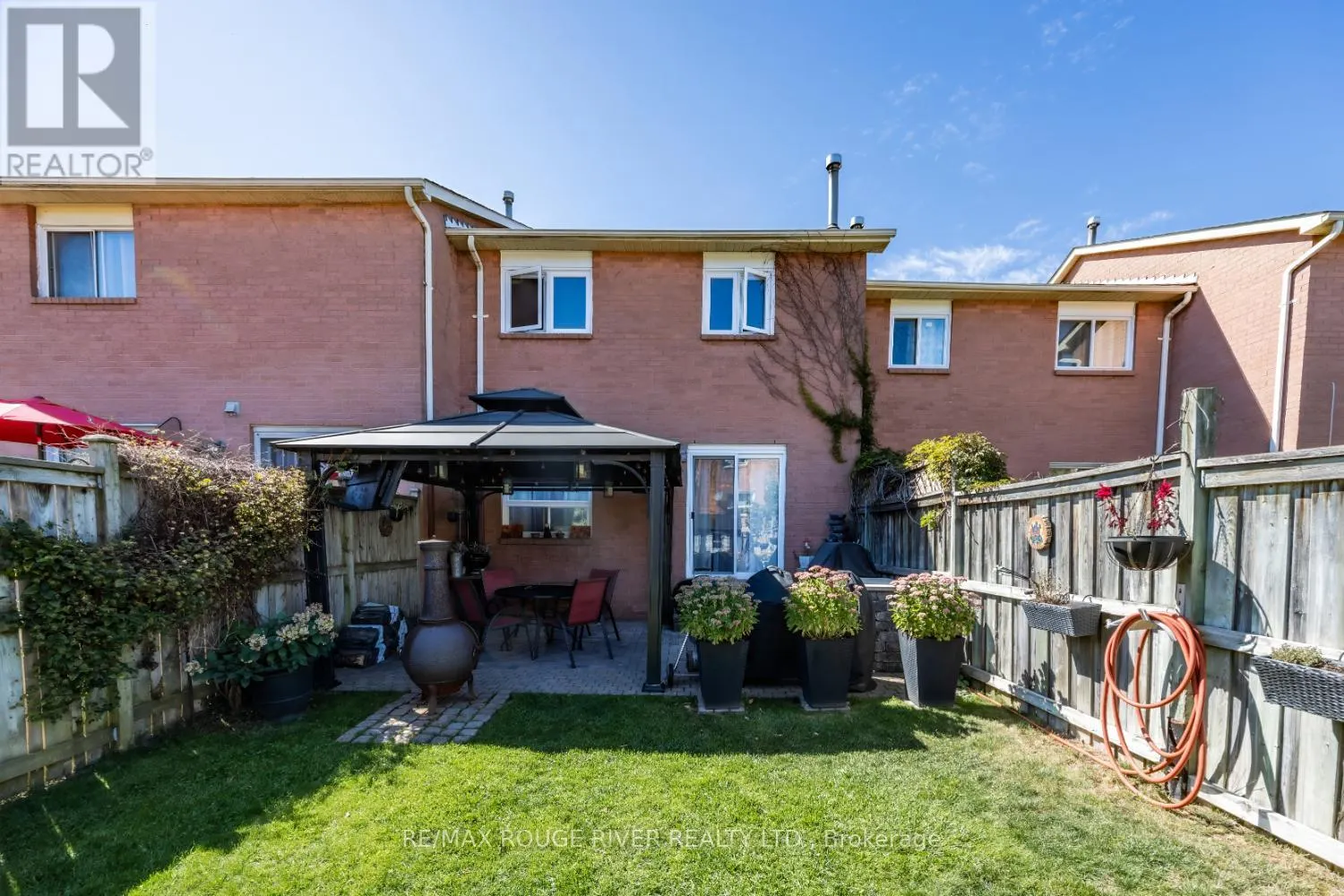 21 RAINE DRIVE
