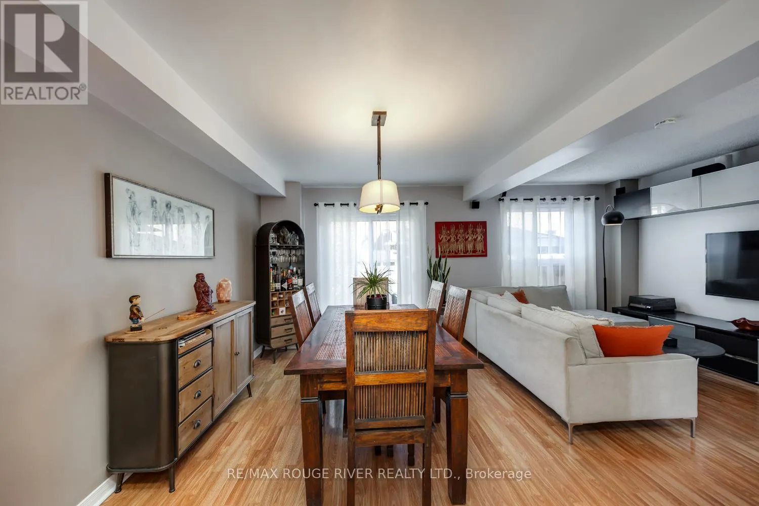 21 RAINE DRIVE