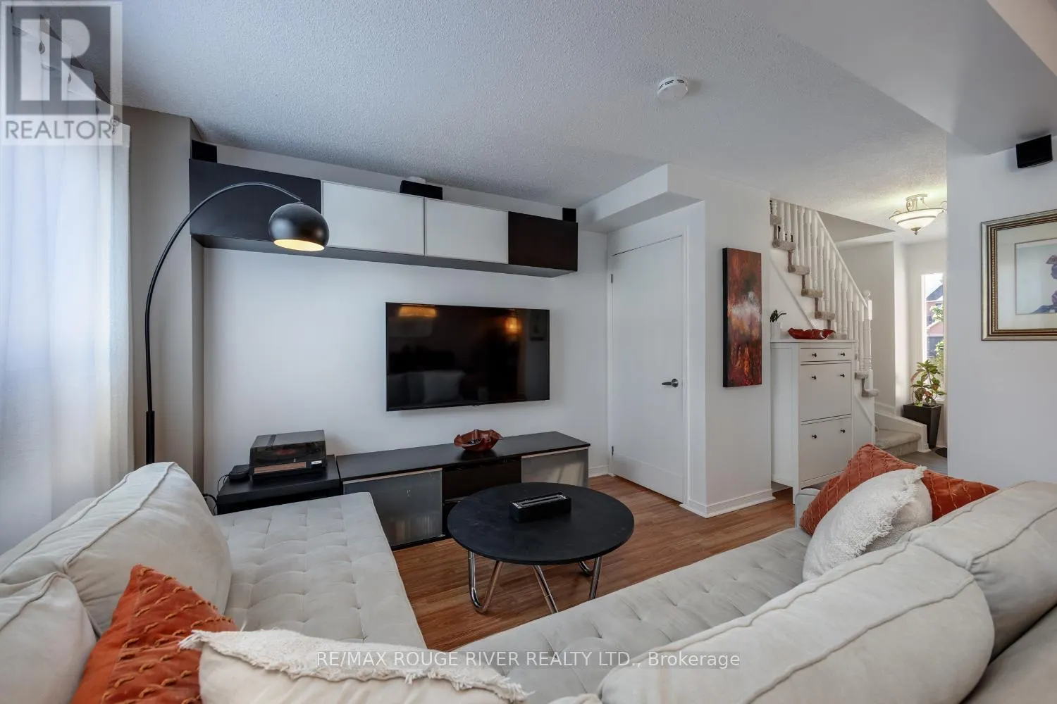 21 RAINE DRIVE