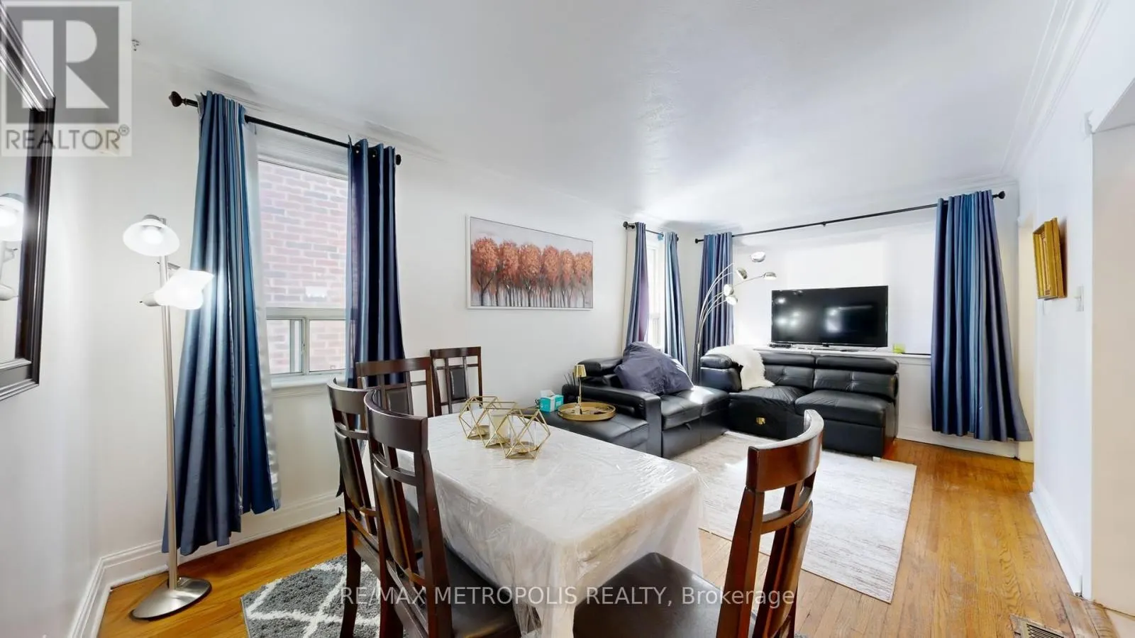 291 KENNEDY ROAD E