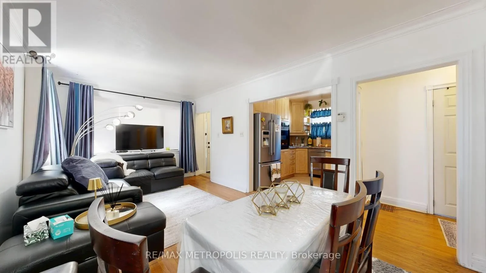 291 KENNEDY ROAD E