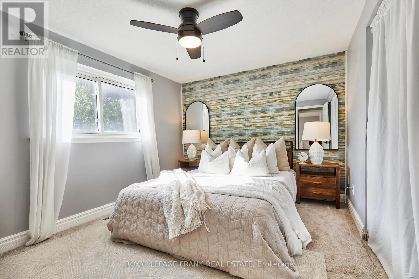 24 ROSER CRESCENT