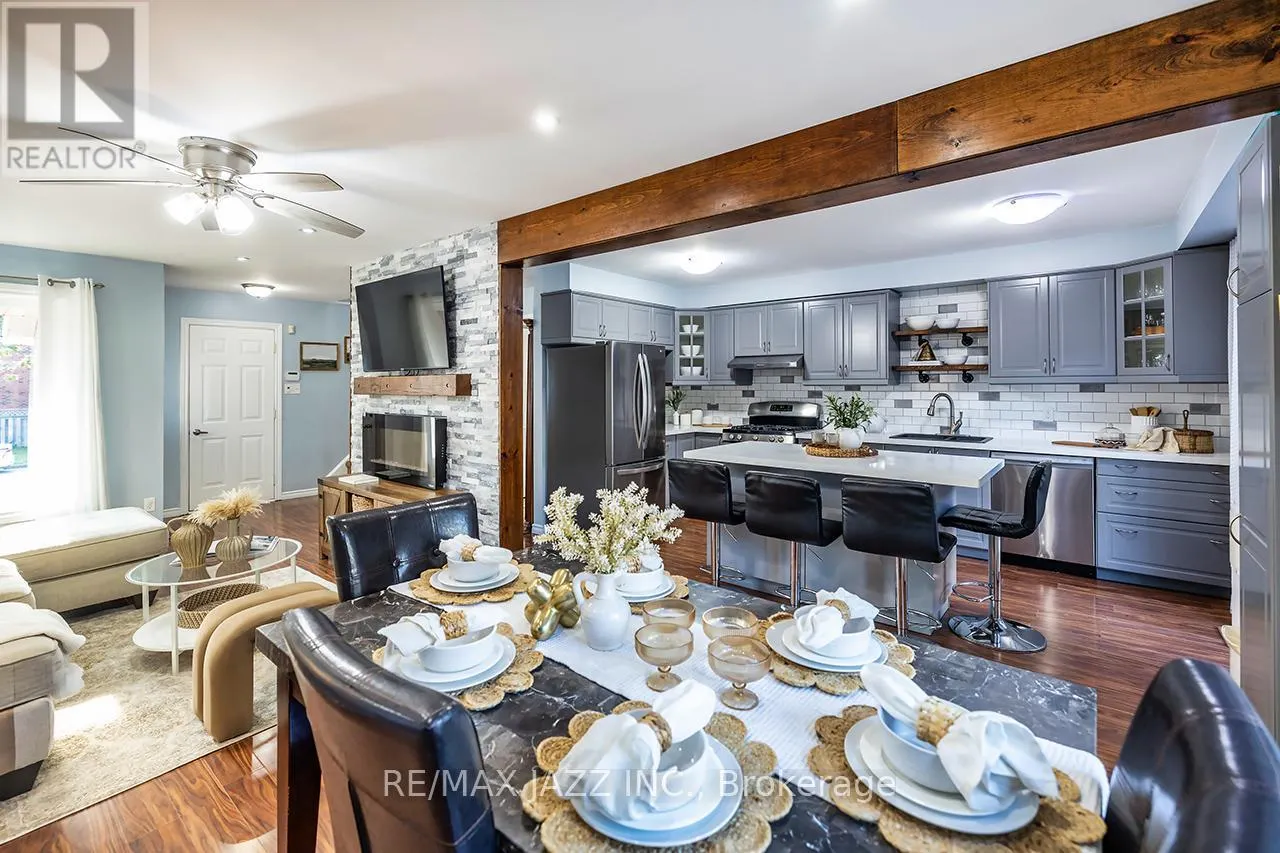 53 VAIL MEADOWS CRESCENT
