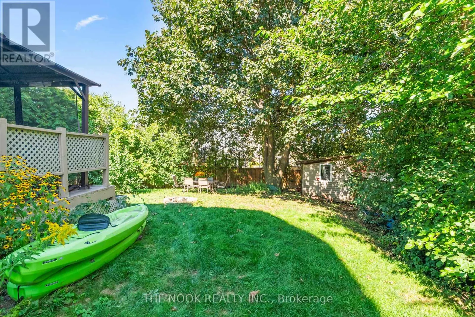 1041 MEADOWRIDGE CRESCENT