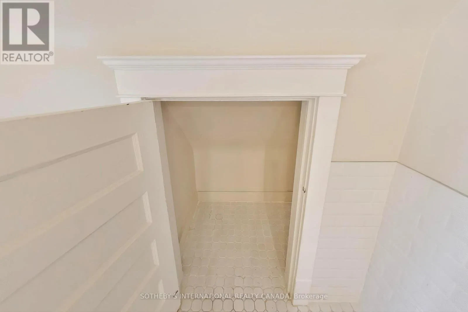 159 GLENMOUNT PARK ROAD