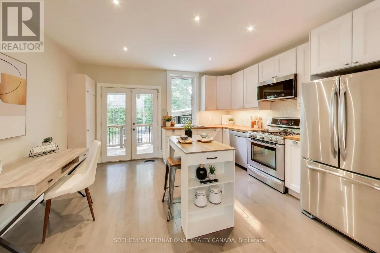 159 GLENMOUNT PARK ROAD