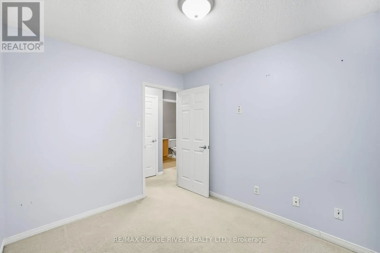 104 - 120 ASPEN SPRINGS DRIVE, #104