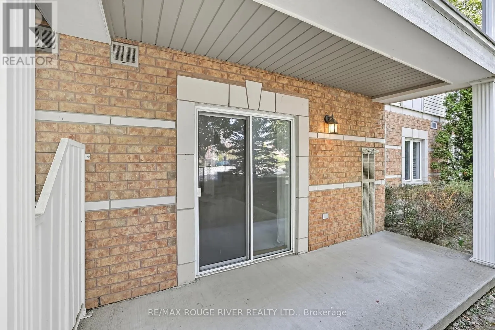 104 - 120 ASPEN SPRINGS DRIVE, #104