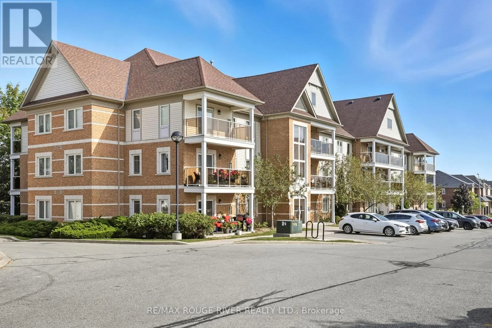 104 - 120 ASPEN SPRINGS DRIVE, #104