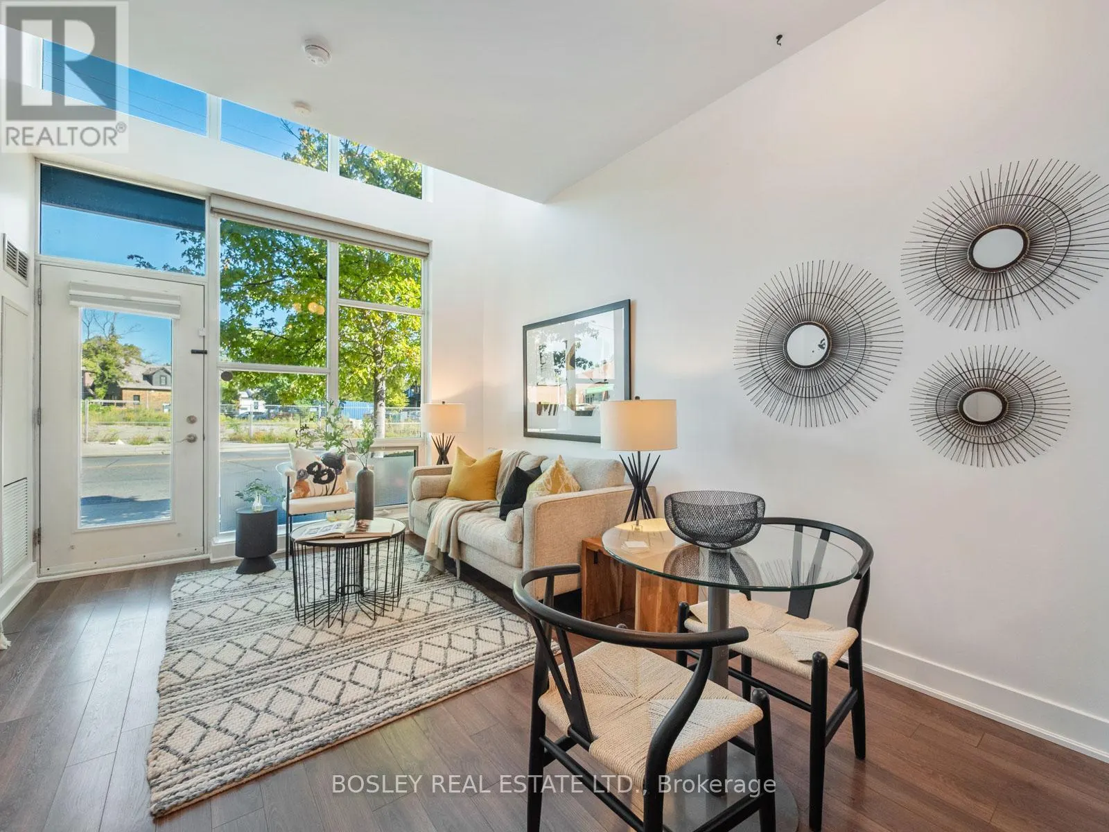 TH 1 - 1048 BROADVIEW AVENUE