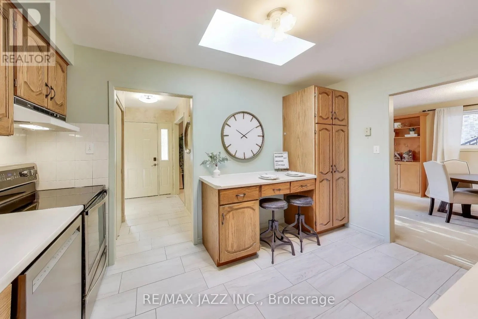 417 CRESTWOOD DRIVE