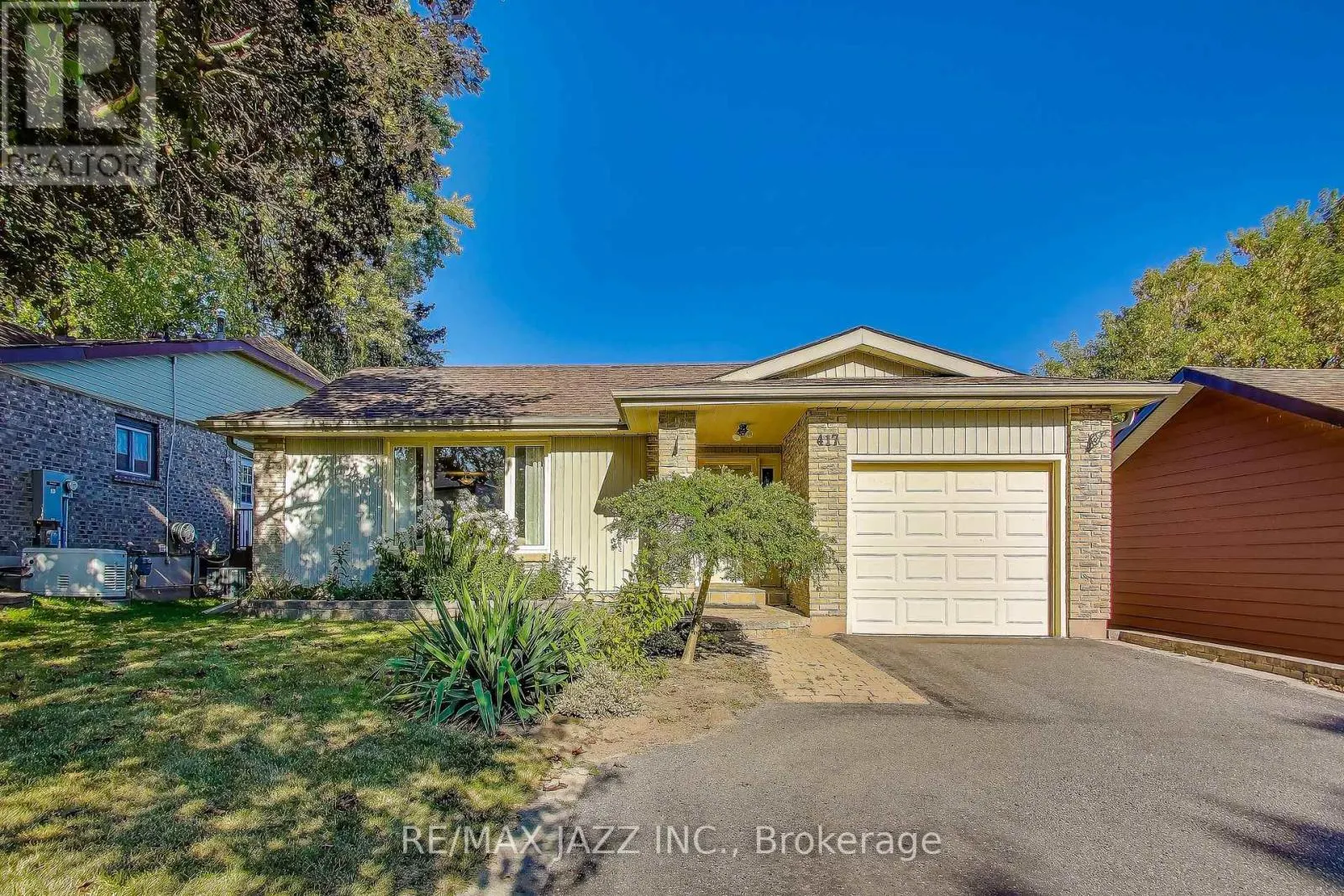 417 CRESTWOOD DRIVE