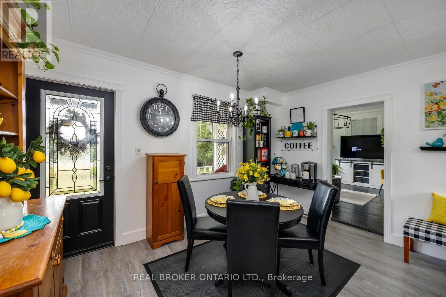 4553 SOLINA ROAD