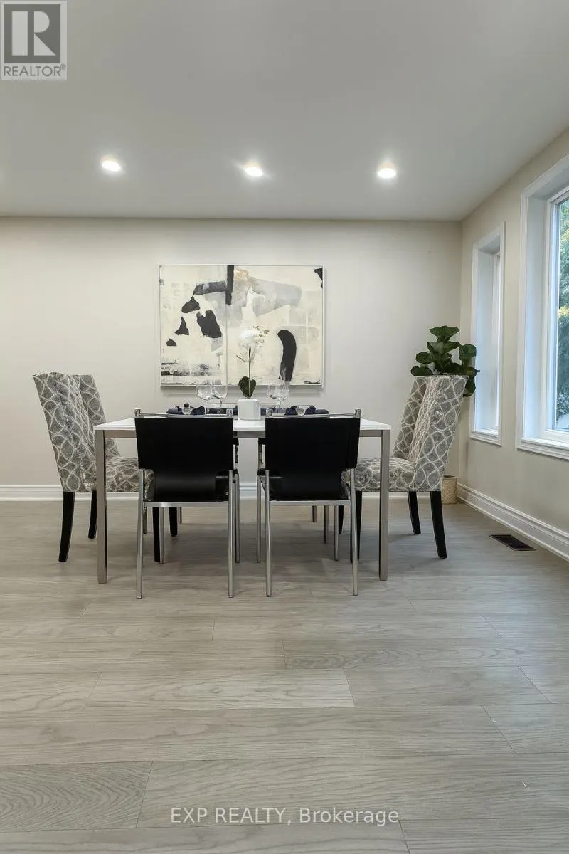 7 MACDERMOTT DRIVE