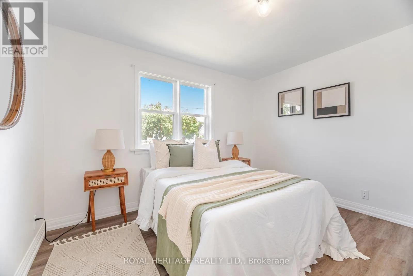 241 MARQUETTE AVENUE