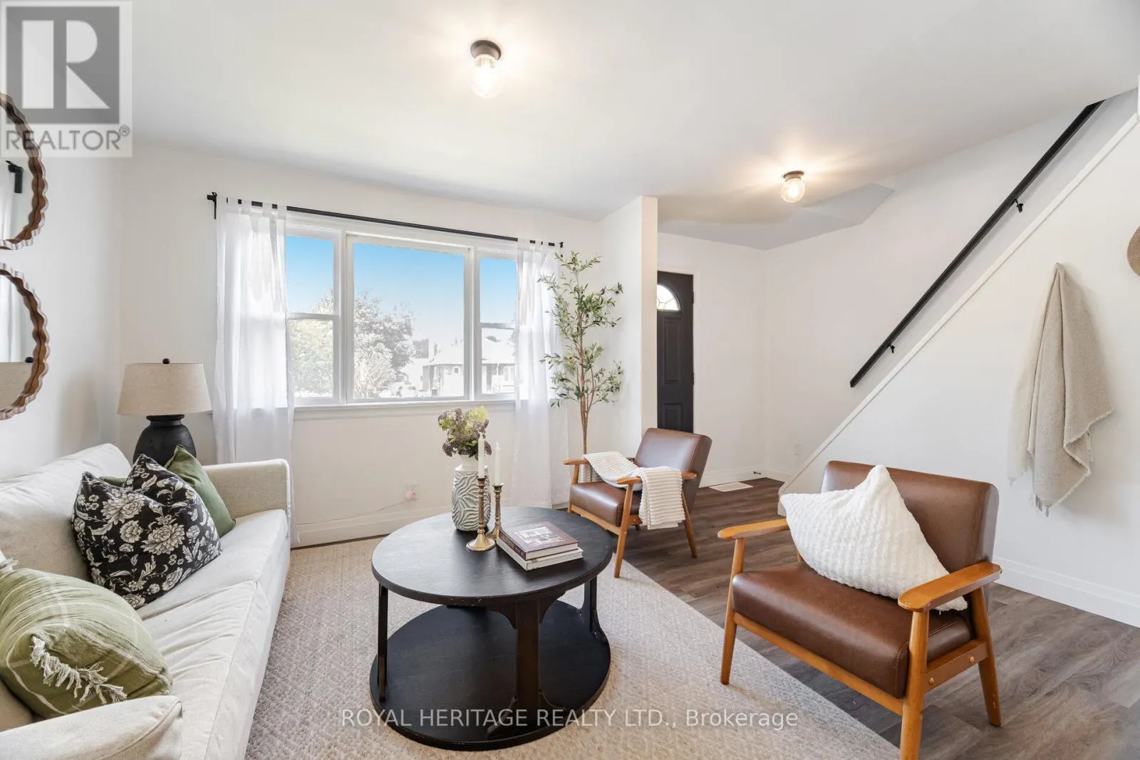 241 MARQUETTE AVENUE