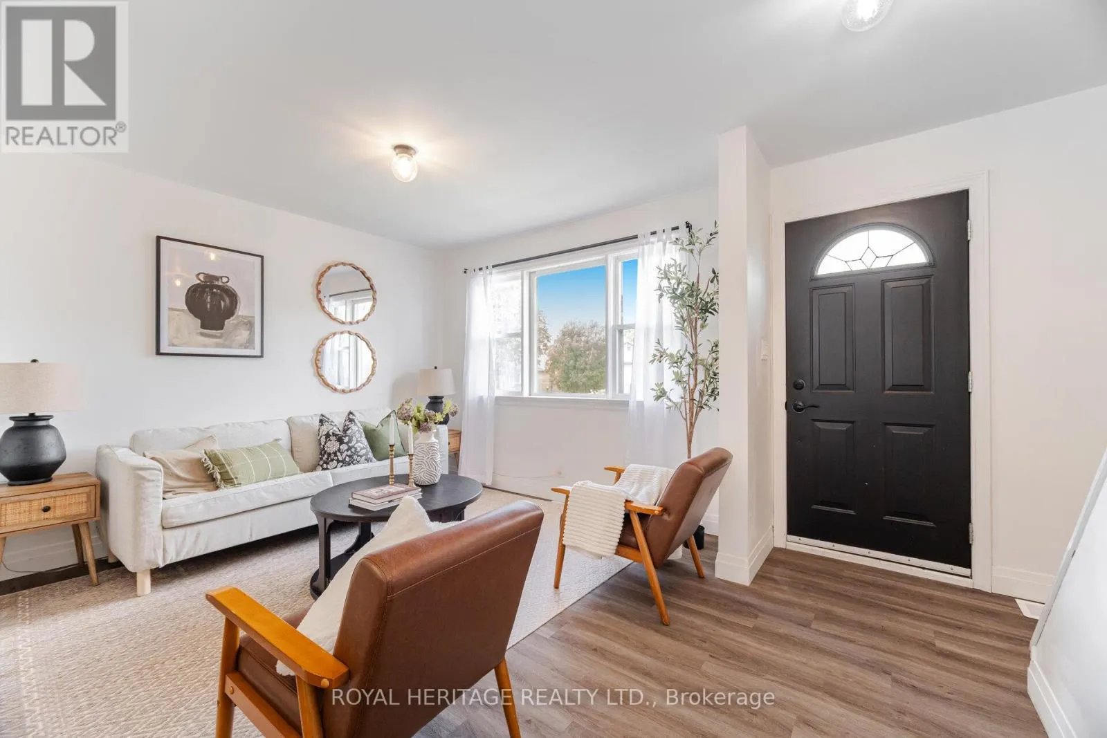 241 MARQUETTE AVENUE
