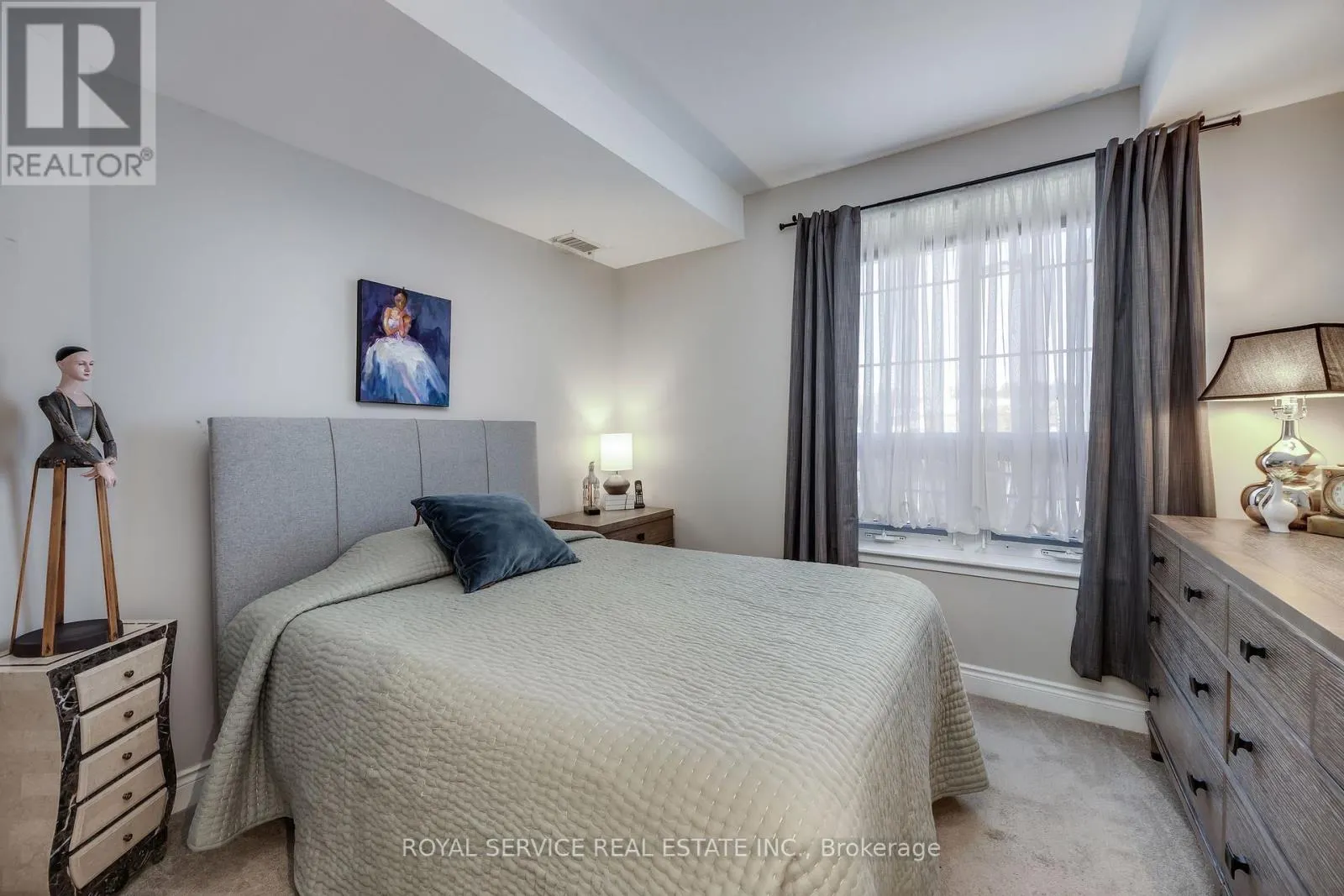 220 - 21 BROOKHOUSE DRIVE, #220