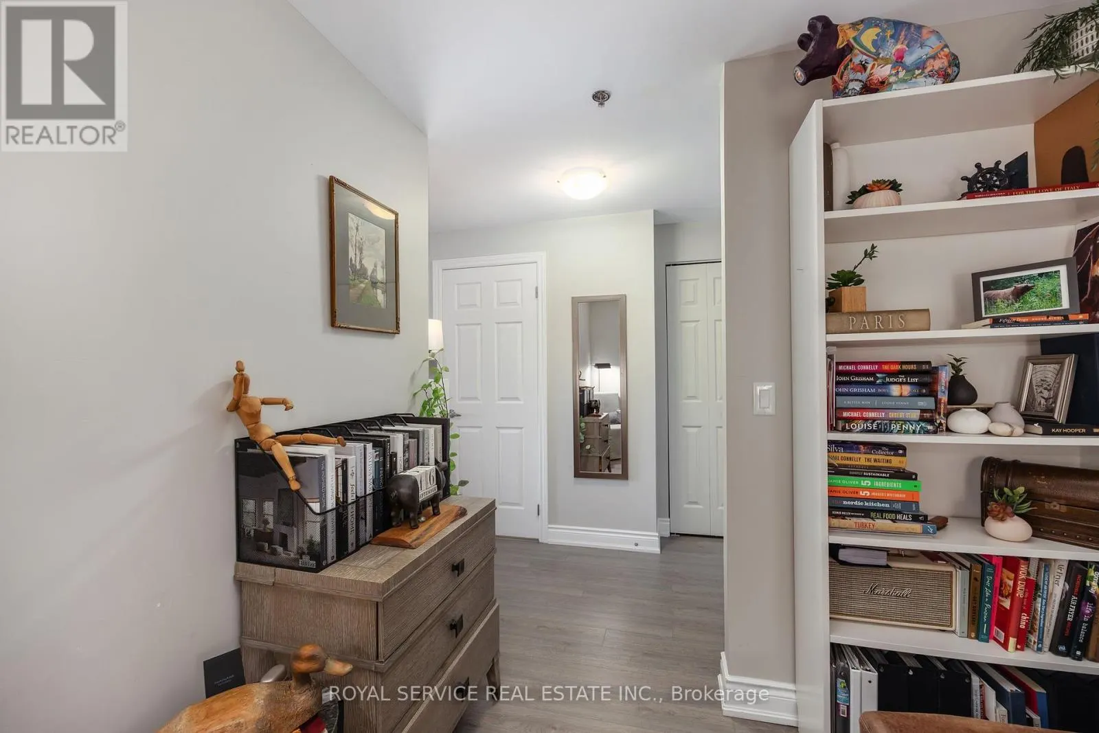 220 - 21 BROOKHOUSE DRIVE, #220