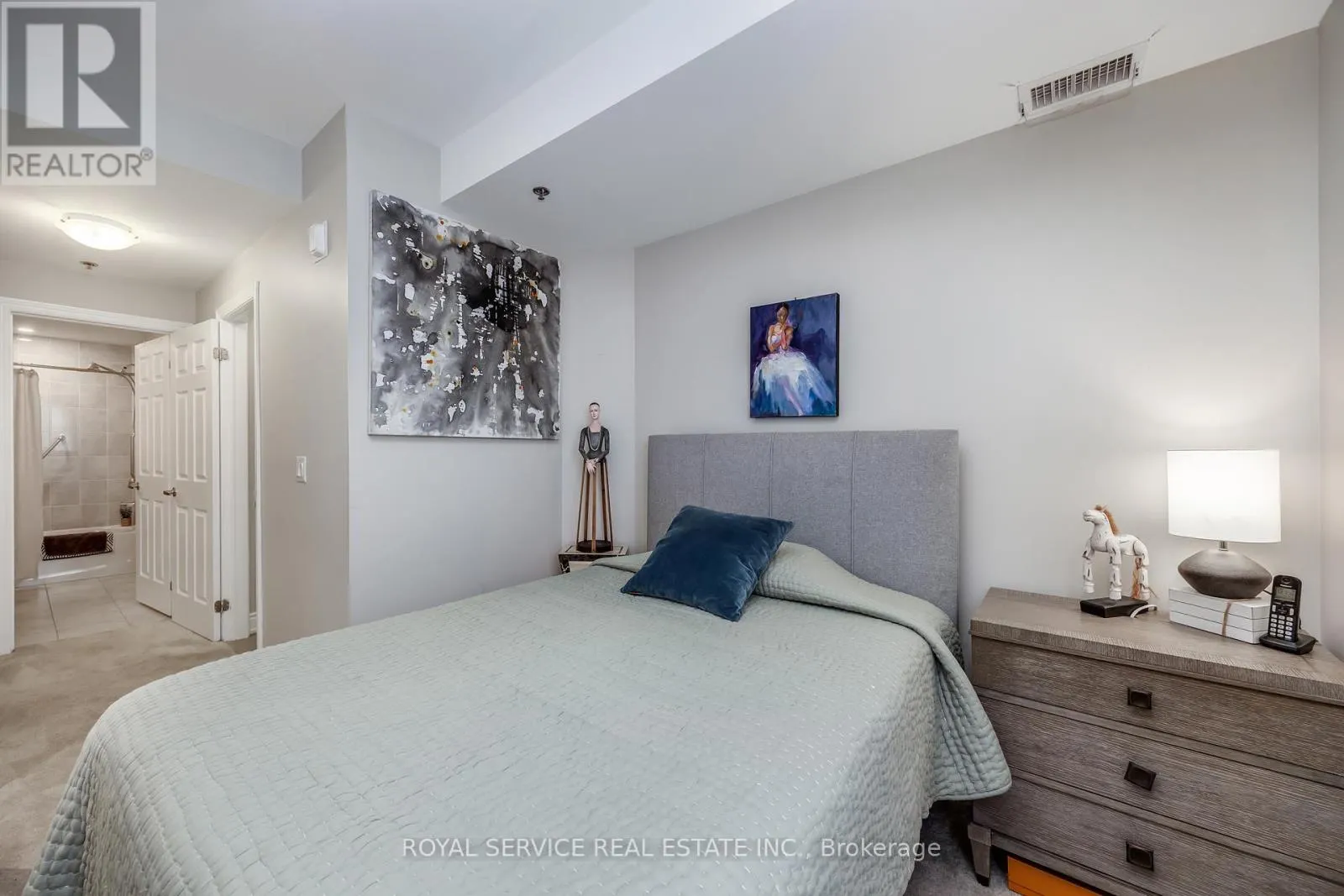 220 - 21 BROOKHOUSE DRIVE, #220