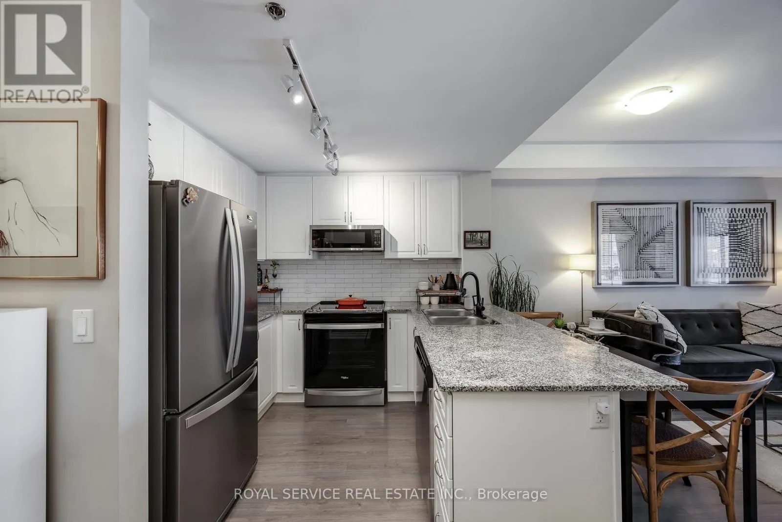 220 - 21 BROOKHOUSE DRIVE, #220