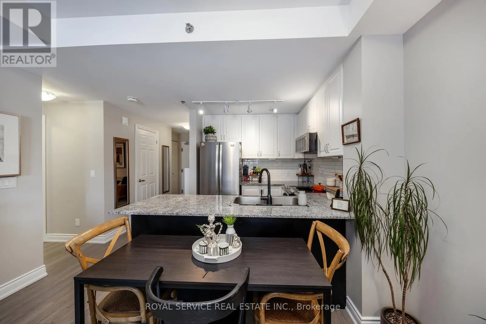 220 - 21 BROOKHOUSE DRIVE, #220
