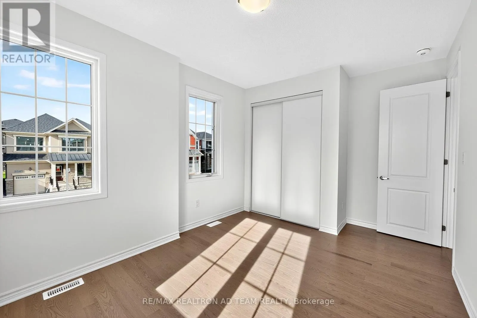 3338 MARCHINGTON SQUARE