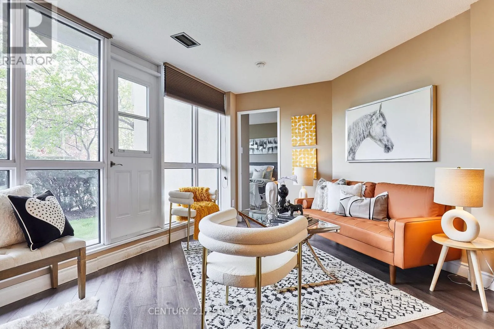 102 - 2 WESTNEY ROAD N