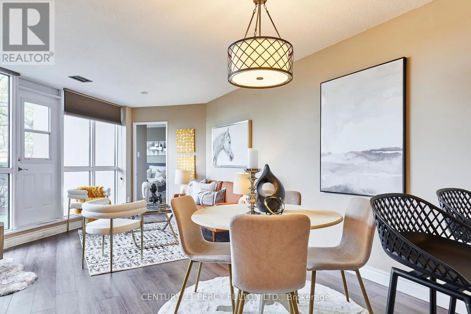 102 - 2 WESTNEY ROAD N
