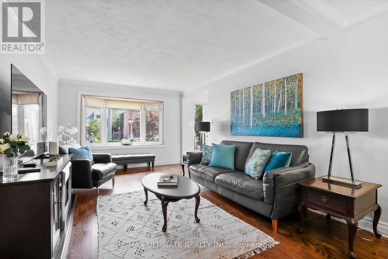 36 ASHALL BOULEVARD