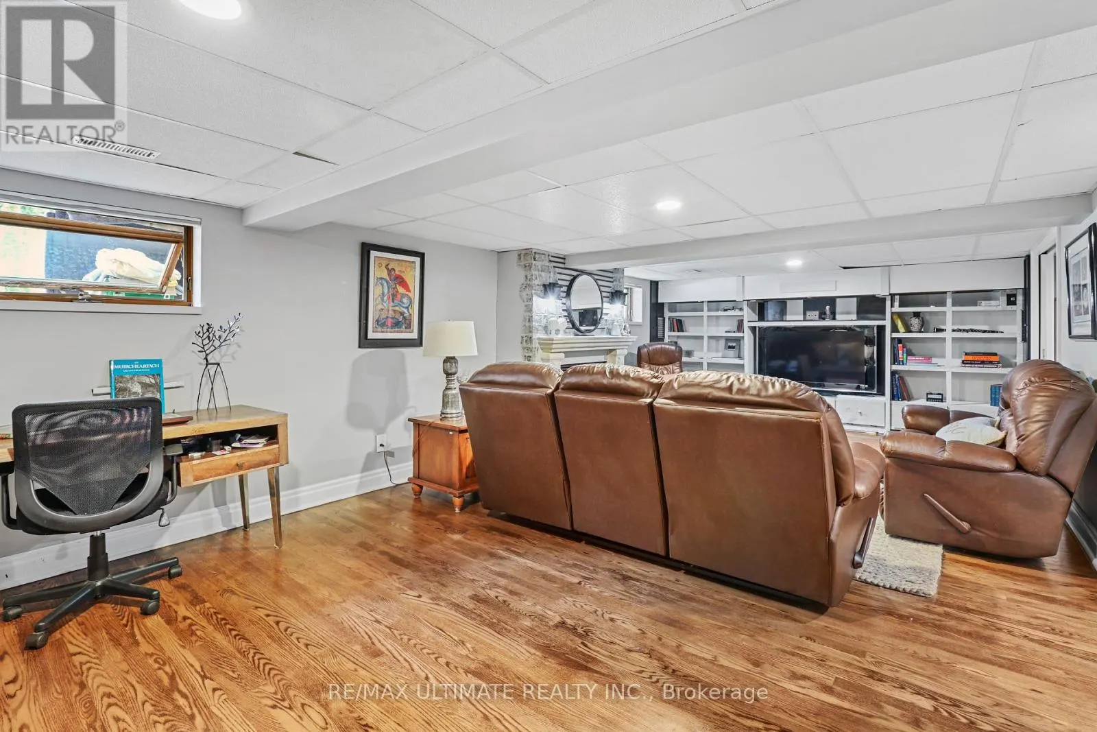 36 ASHALL BOULEVARD
